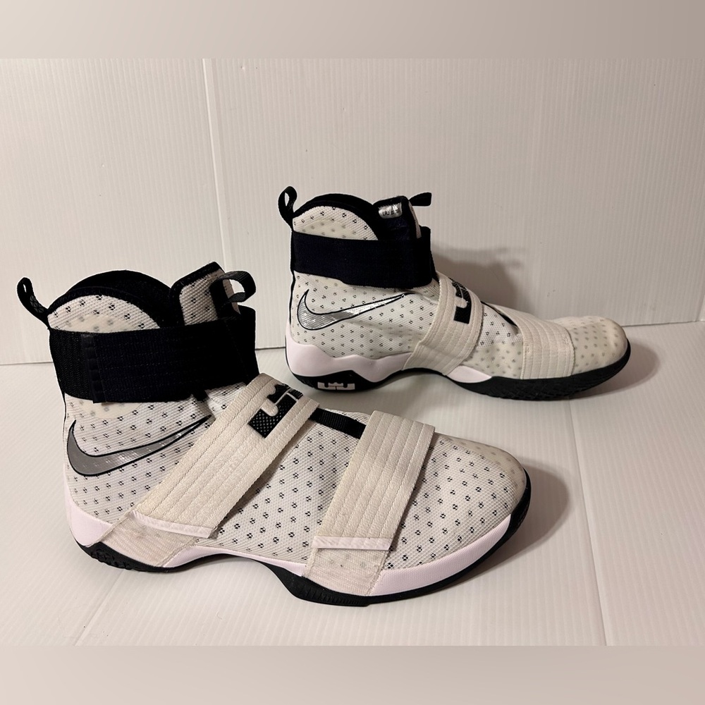 Nike LeBron Zoom Soldier 10 white black  #844380-100 sneaker shoe size 16